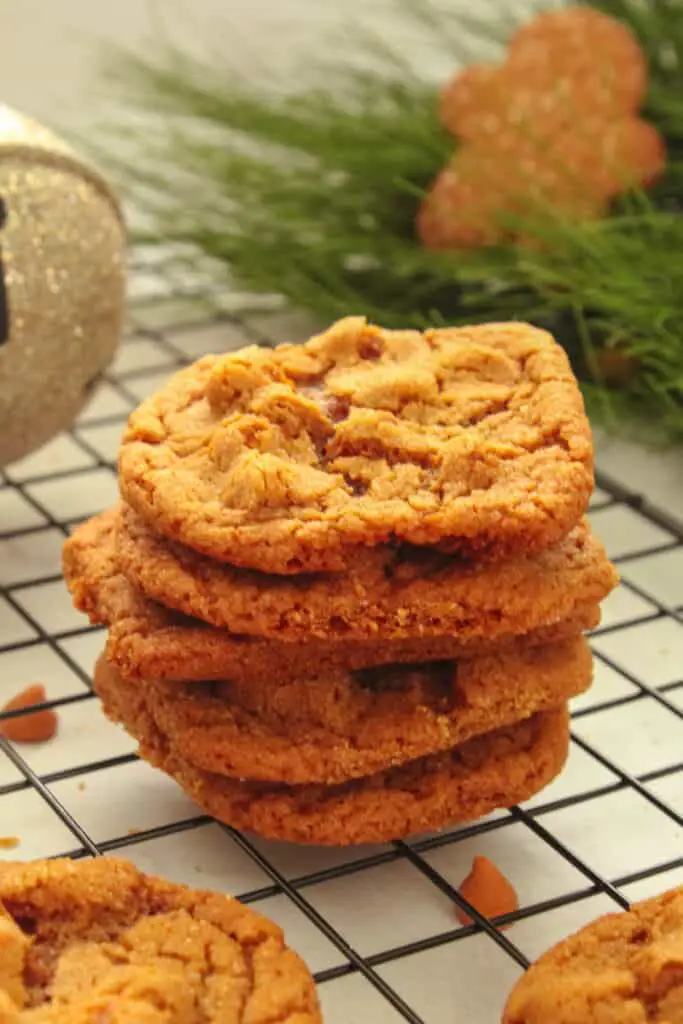 Butterscotch Gingerbread Cookies