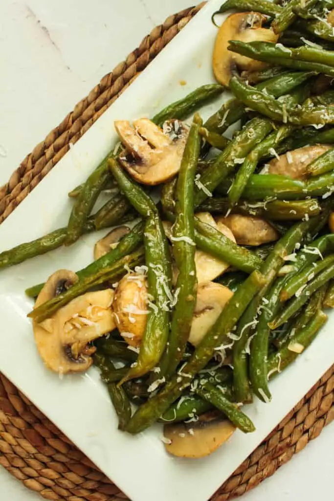 green bean and mushroom saute